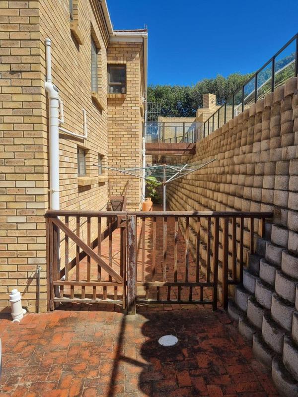 4 Bedroom Property for Sale in Tergniet Western Cape
